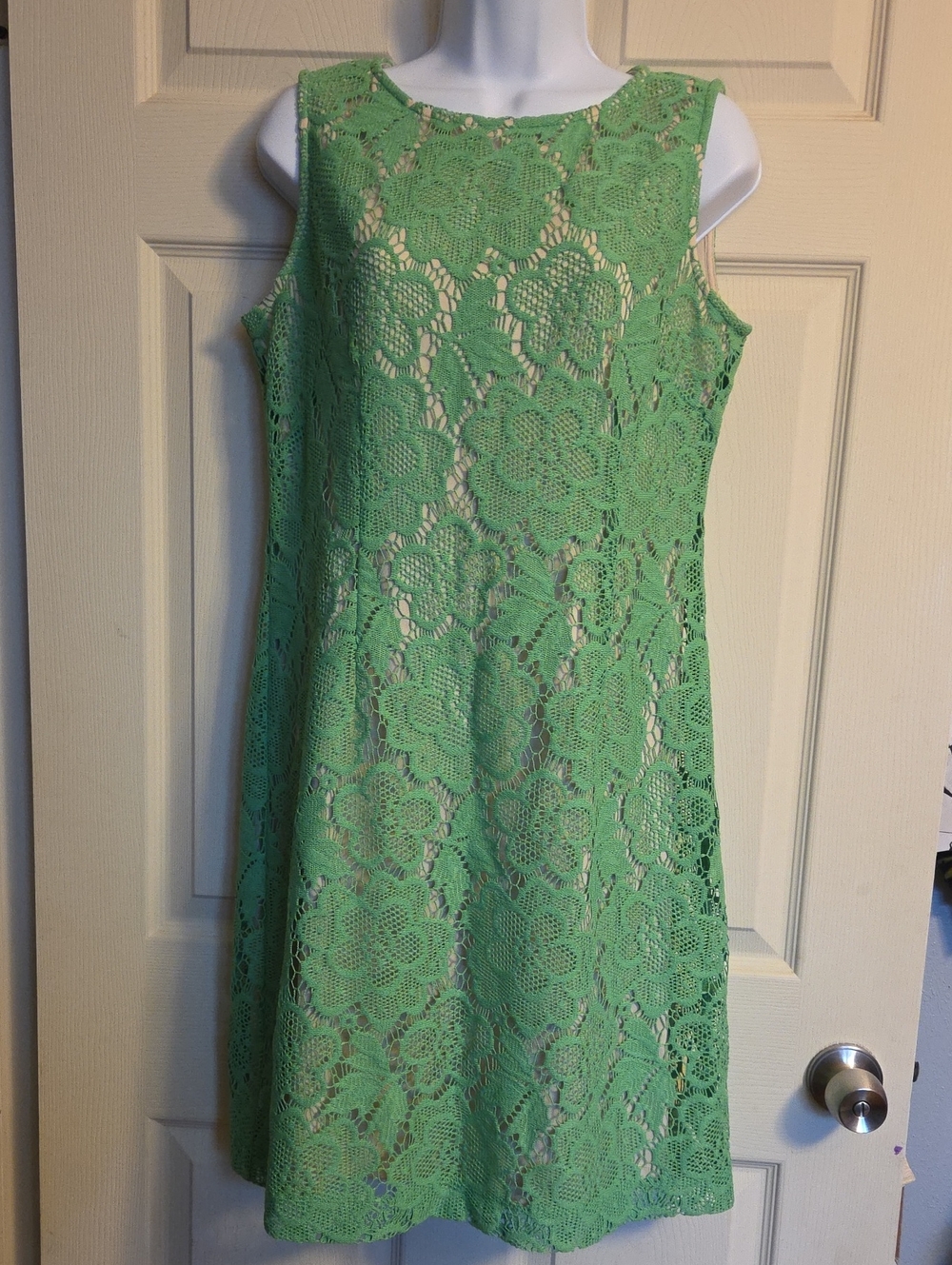 New York & Company Lace Sheath Dress Size 6